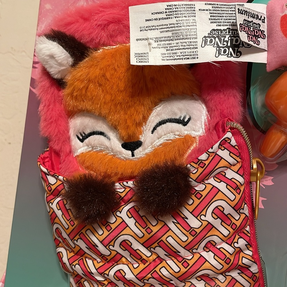 Na! Na! Na! Surprise Fox Camping Doll Set Sierra Foxtail New in Package. - Picture 3 of 10
